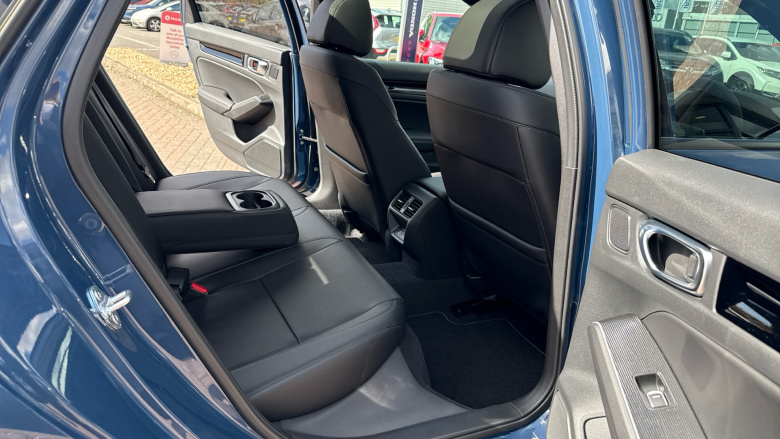 Honda Civic 2.0 eHEV Advance 5dr CVT Hybrid Hatchback